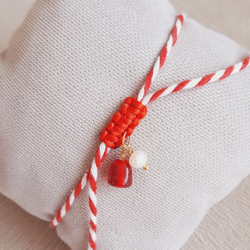 Marteniçka Bileklikler