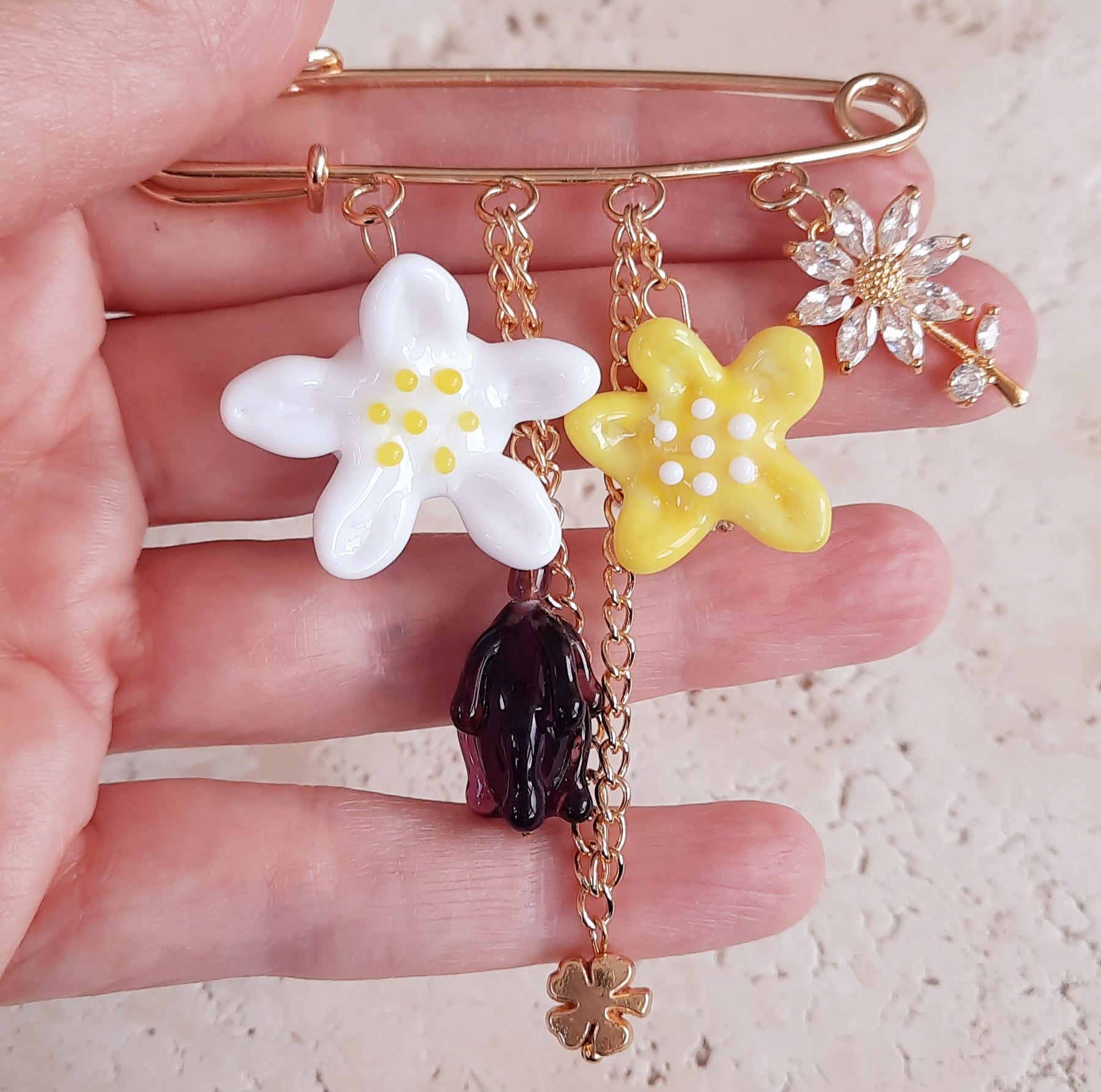 Kır Çiçekleri Murano İskoç İğnesi Broş