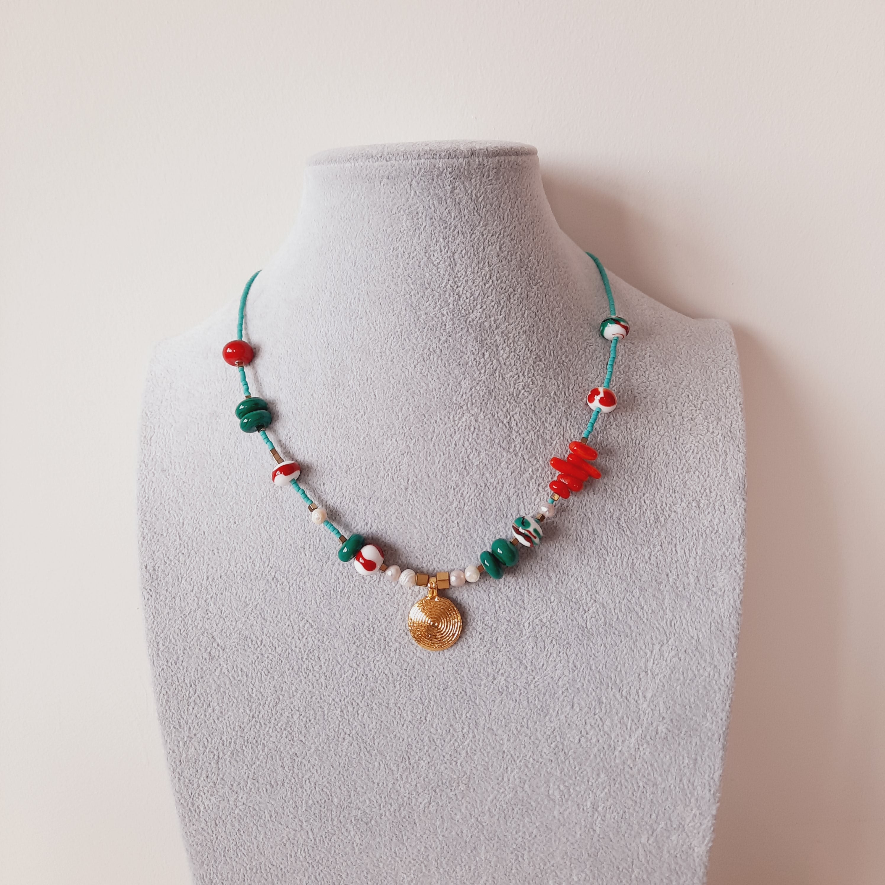 Turkuaz Özel Tasarım Madalyonlu İncili Murano Boncuklu Kolye