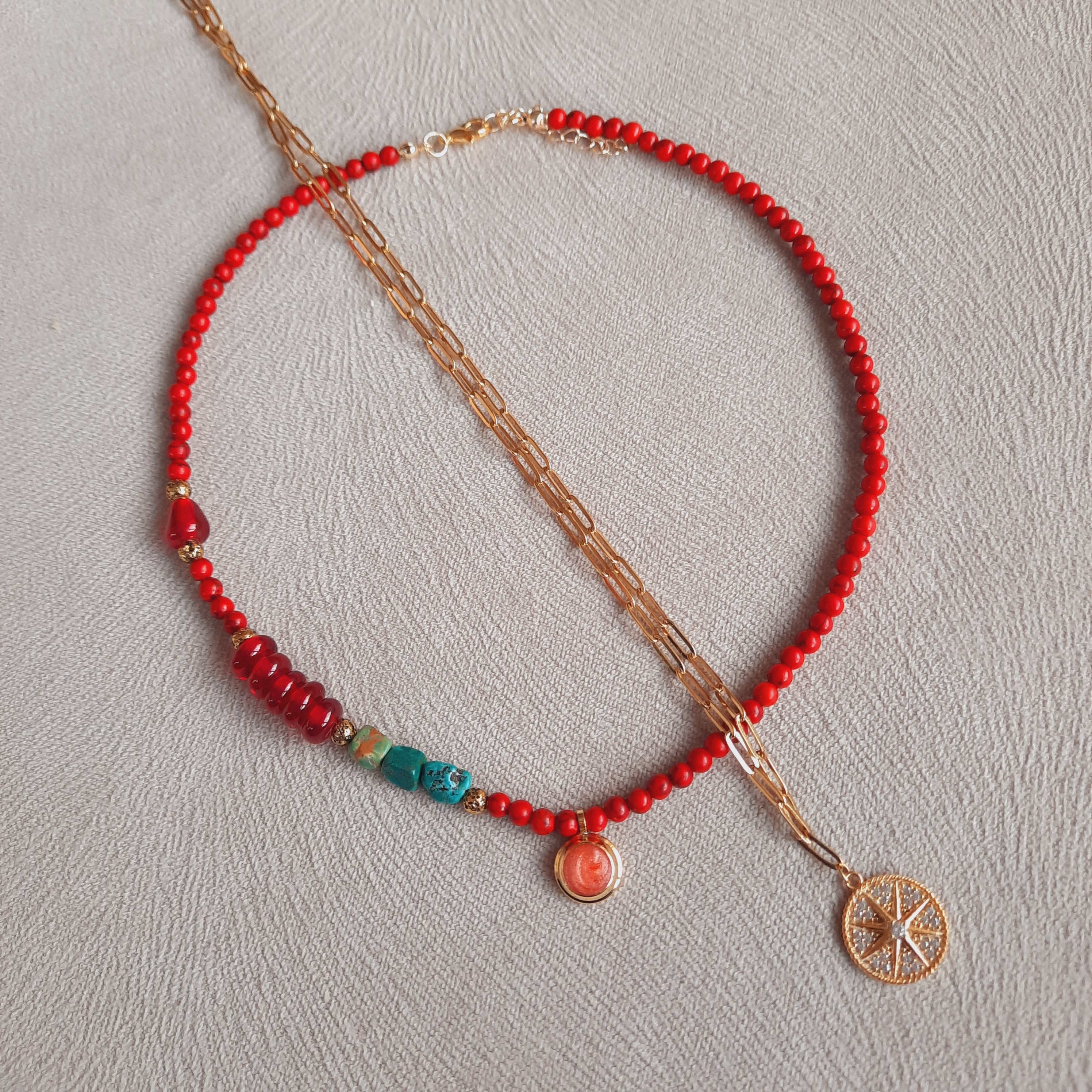 Mercan Doğal Taş Kutup Yıldızı Kombin Kolye