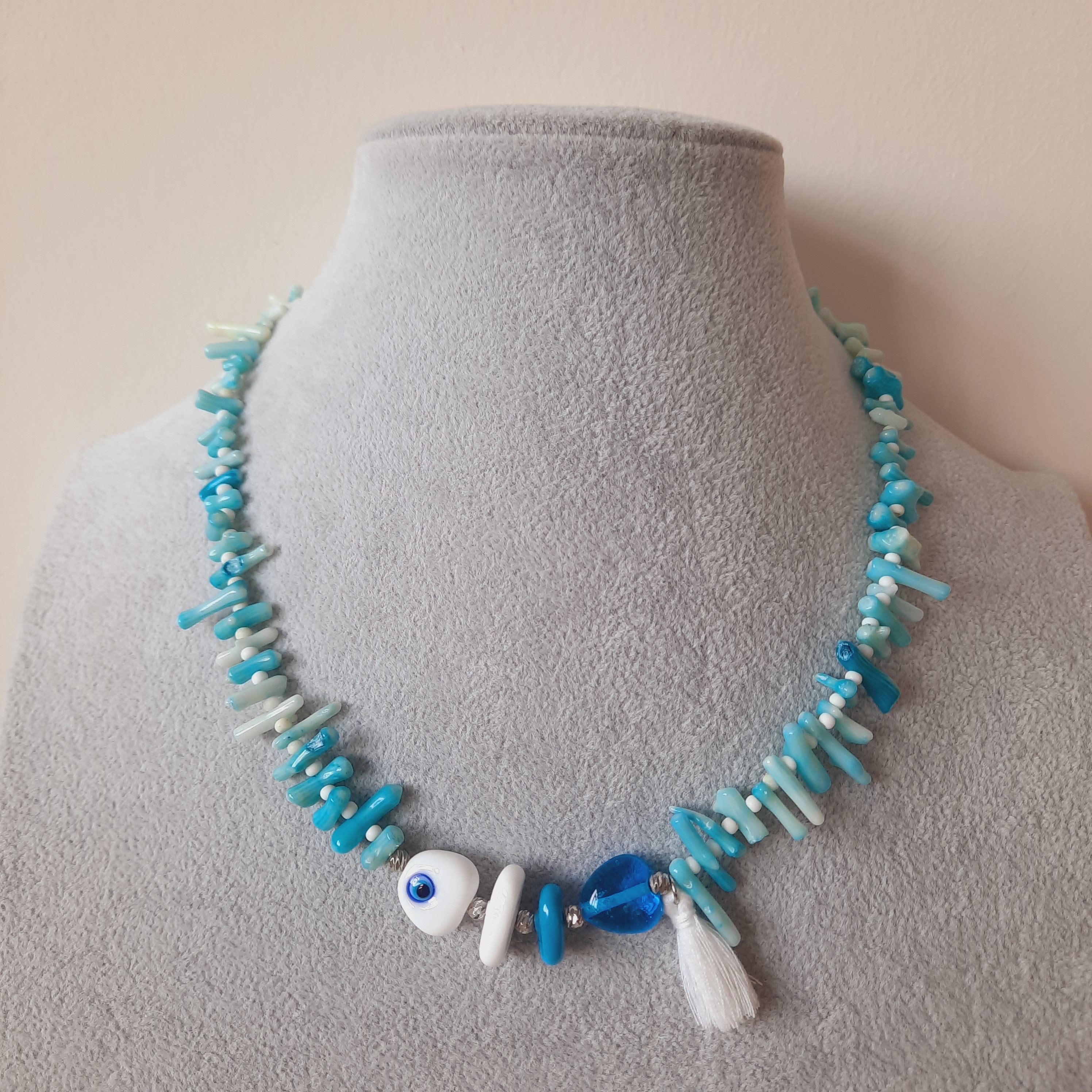 Mercan Nazarlı Kılçık Balık Özel Tasarım Kolye