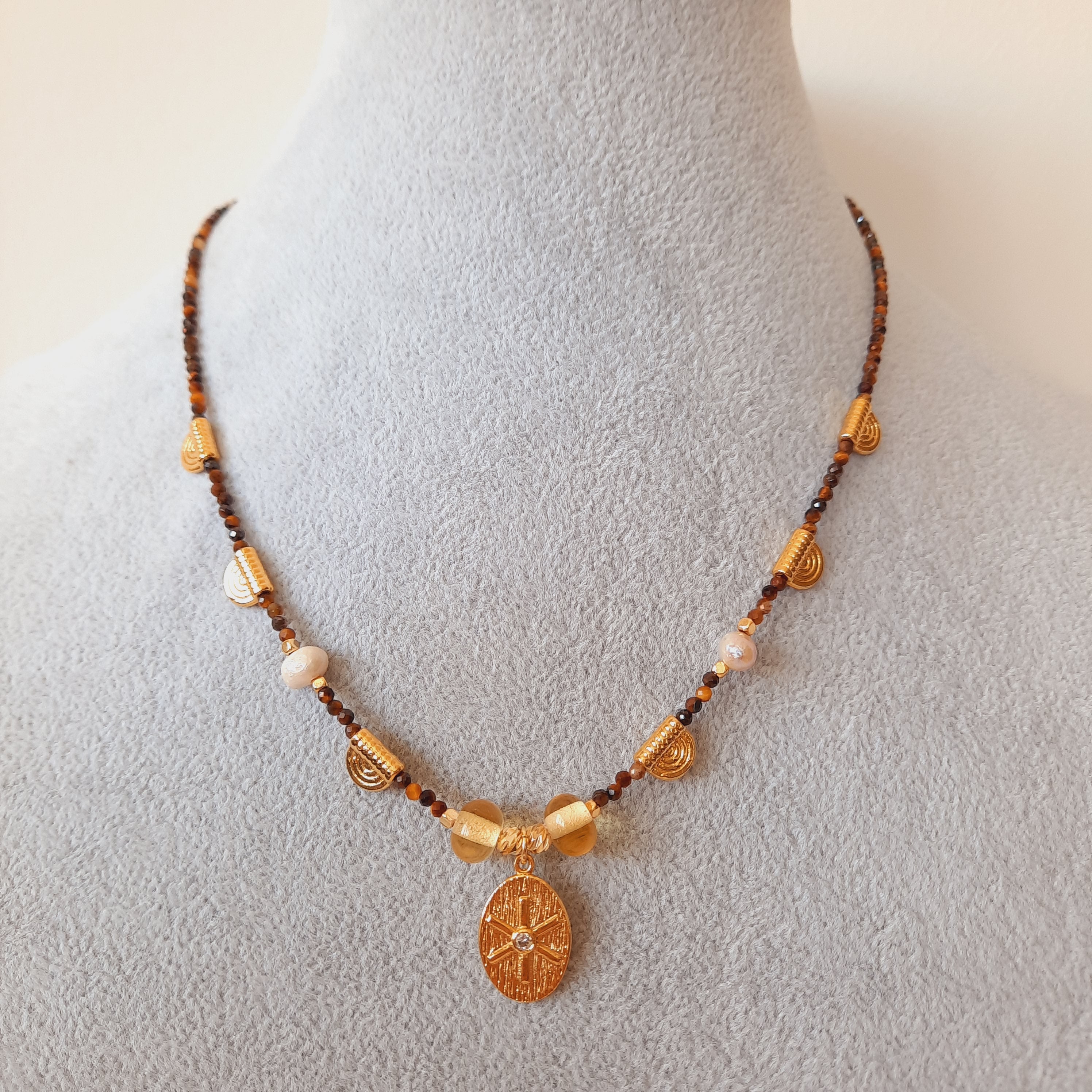 Kaplangözü Minimal Madalyon Kolye