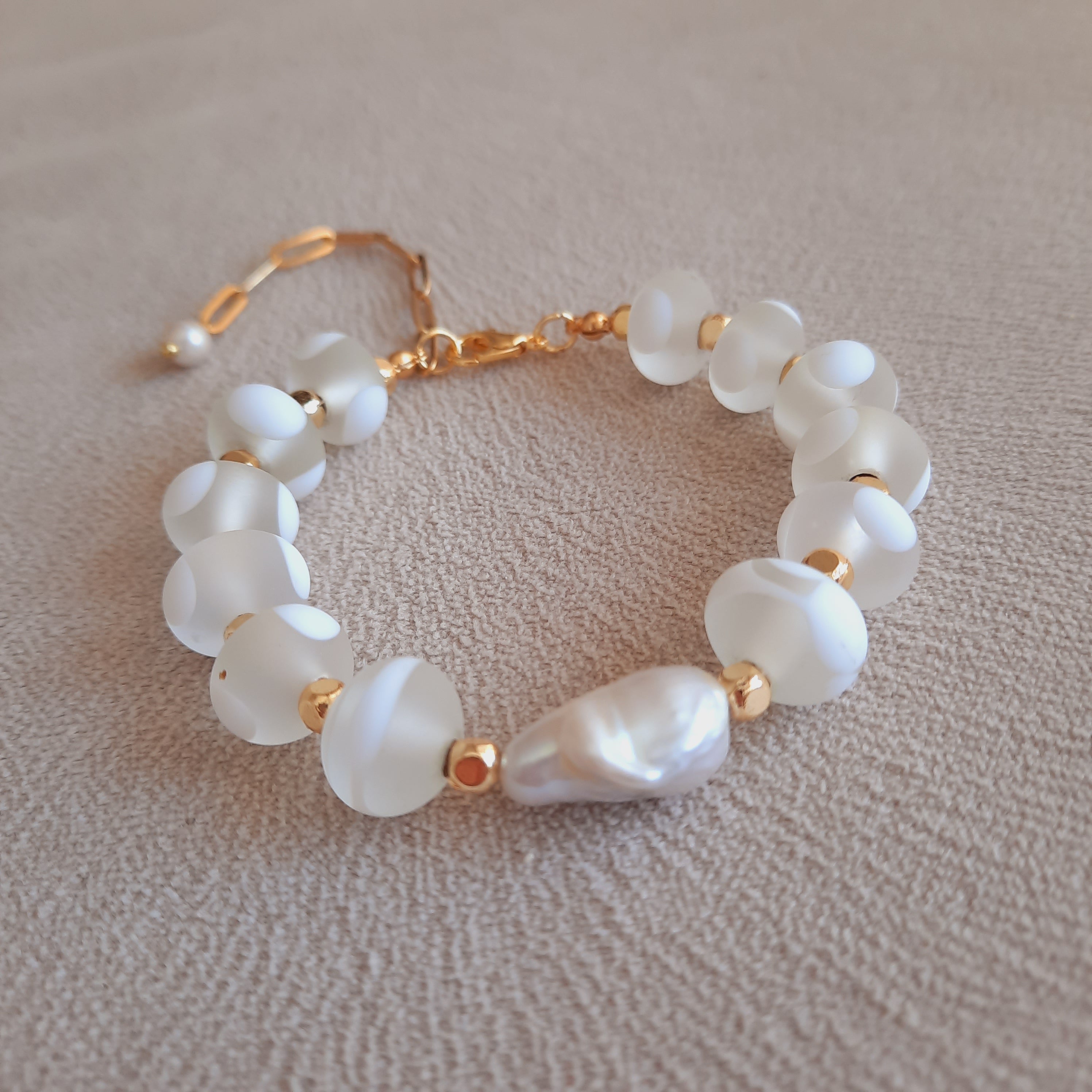 Barok İnci Eskitme Cam Özel Tasarım Bileklik