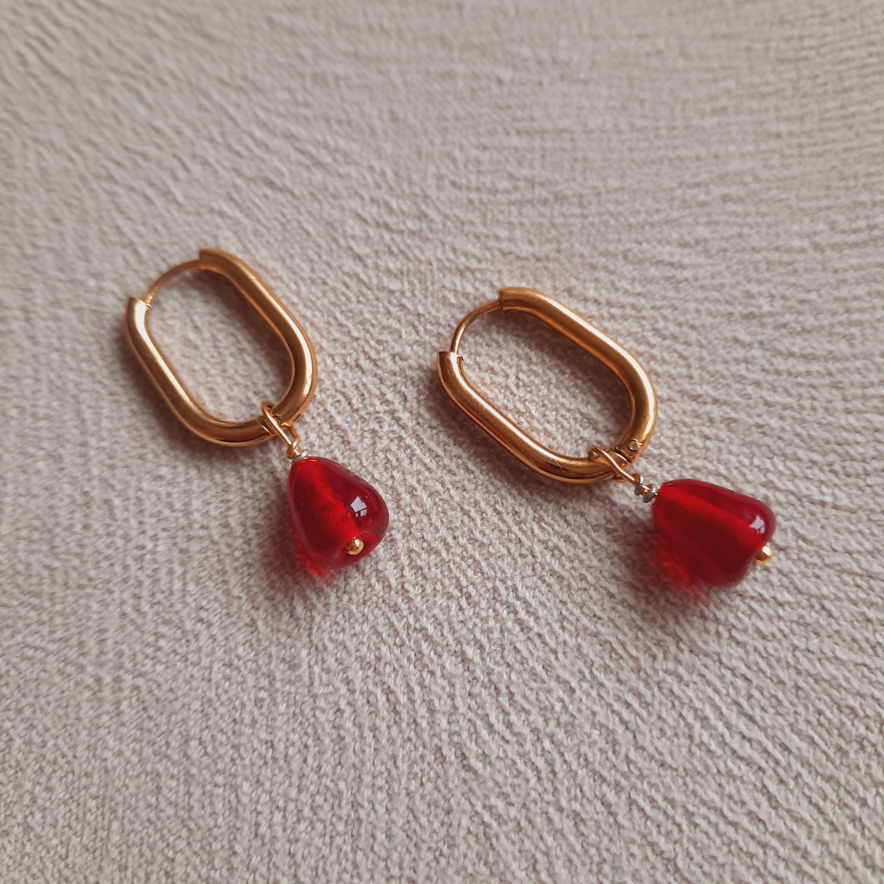 Dikdörtgen Nar Halka Küpe