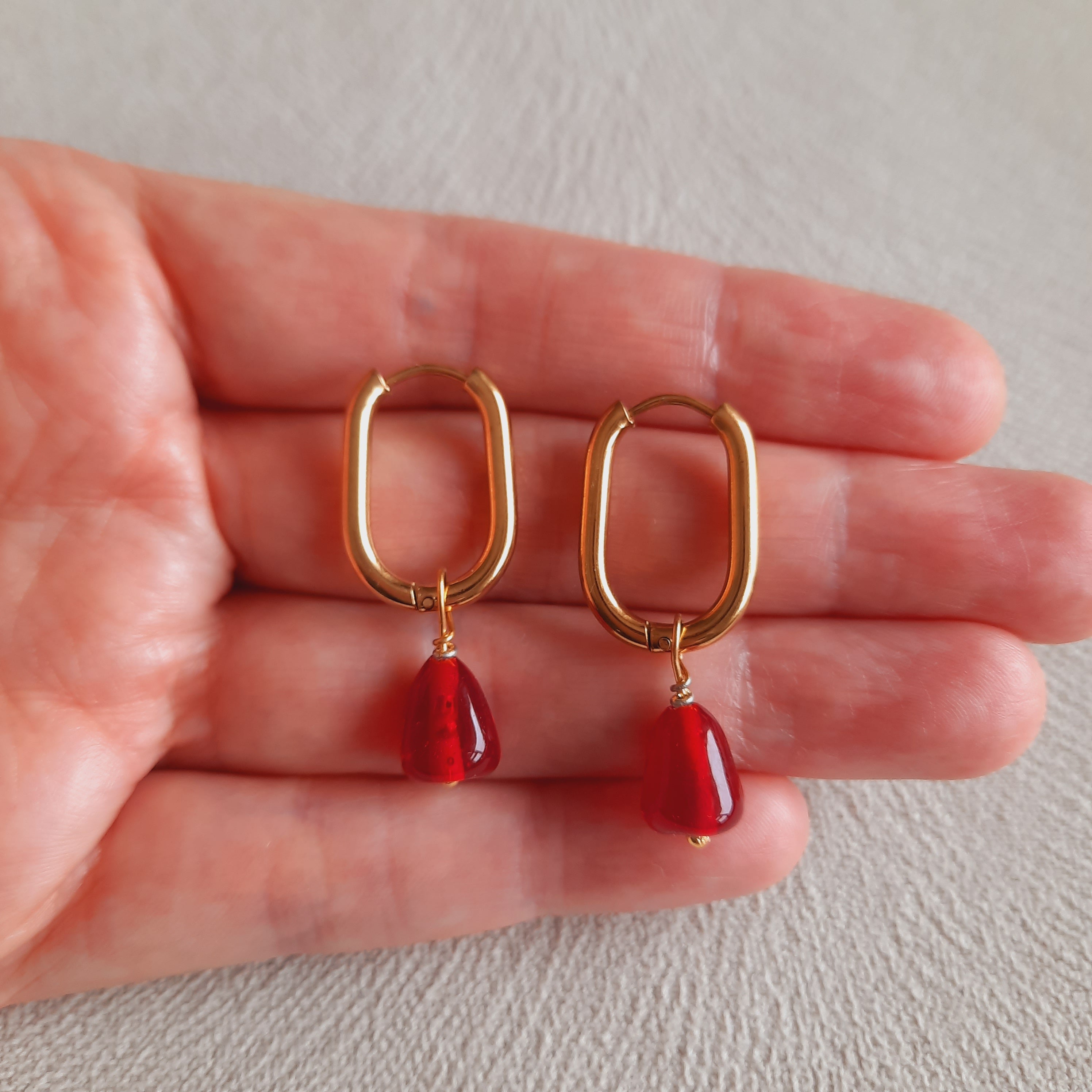 Dikdörtgen Nar Halka Küpe