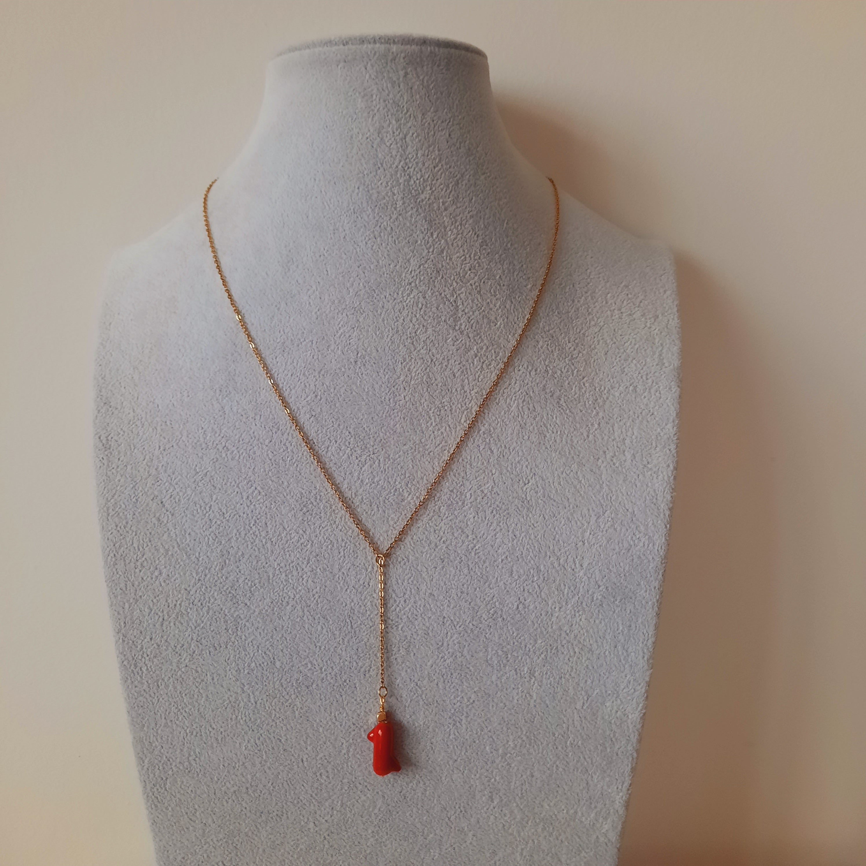 Üçlü İncili Madalyon ve Mercan Kolye Seti