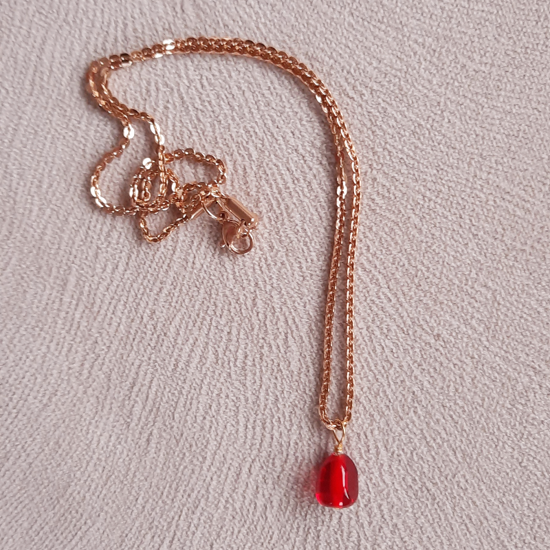 Paslanmaz Çelik Nar Tanesi Kolye