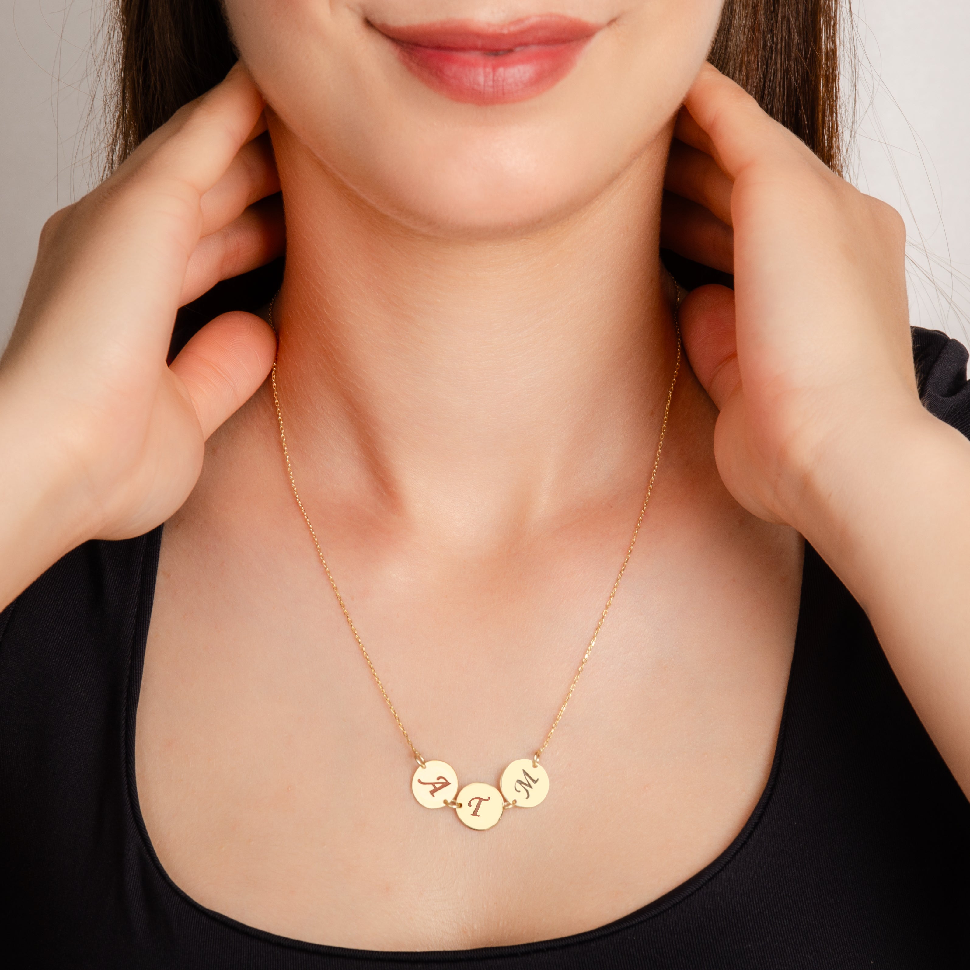 925 Ayar 3'lü Harf Gümüş Kolye (Altın veya Gümüş Renkte, Farklı Zincir Seçenekli)