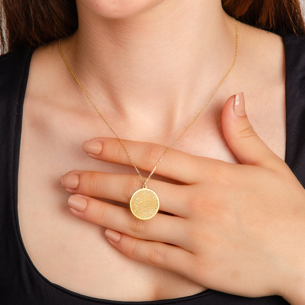 925 Ayar Parmak İzi Gümüş Kolye (Altın veya Gümüş Renkte, Farklı Zincir Seçenekli)