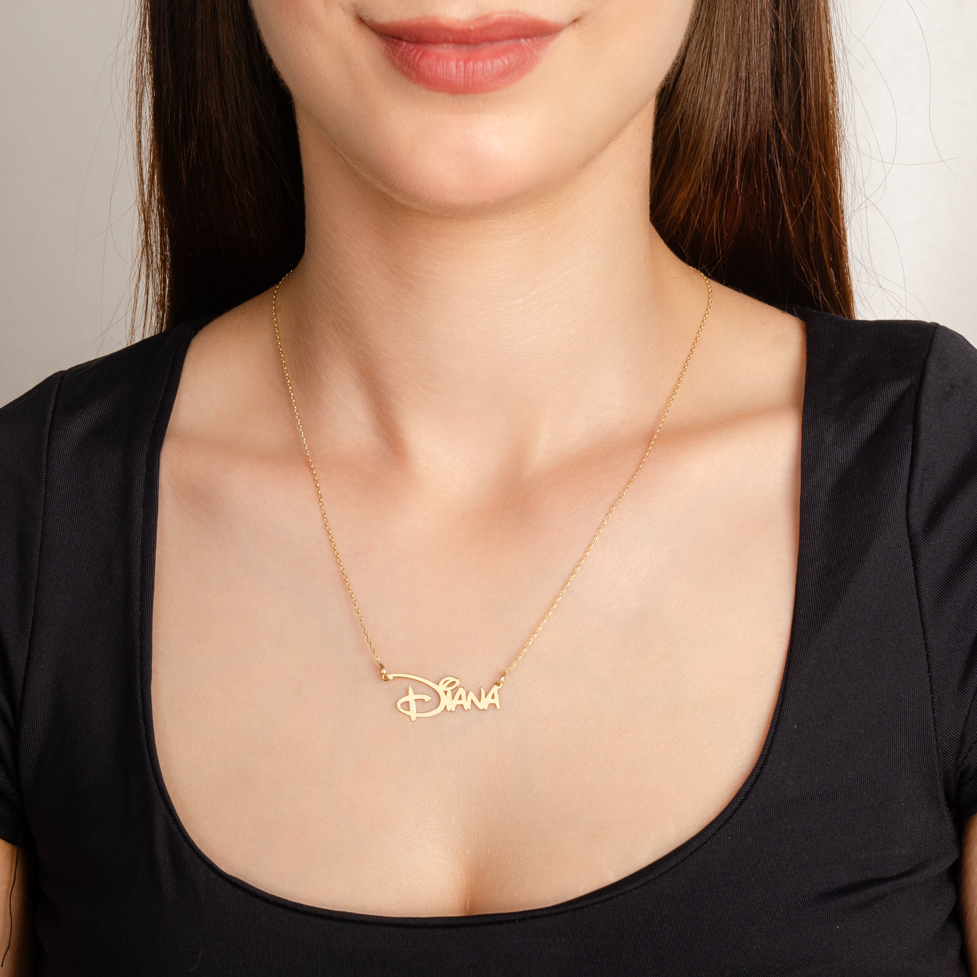 925 Ayar Disney Font Gümüş Kolye (Altın veya Gümüş Renkte, Farklı Zincir Seçenekli)