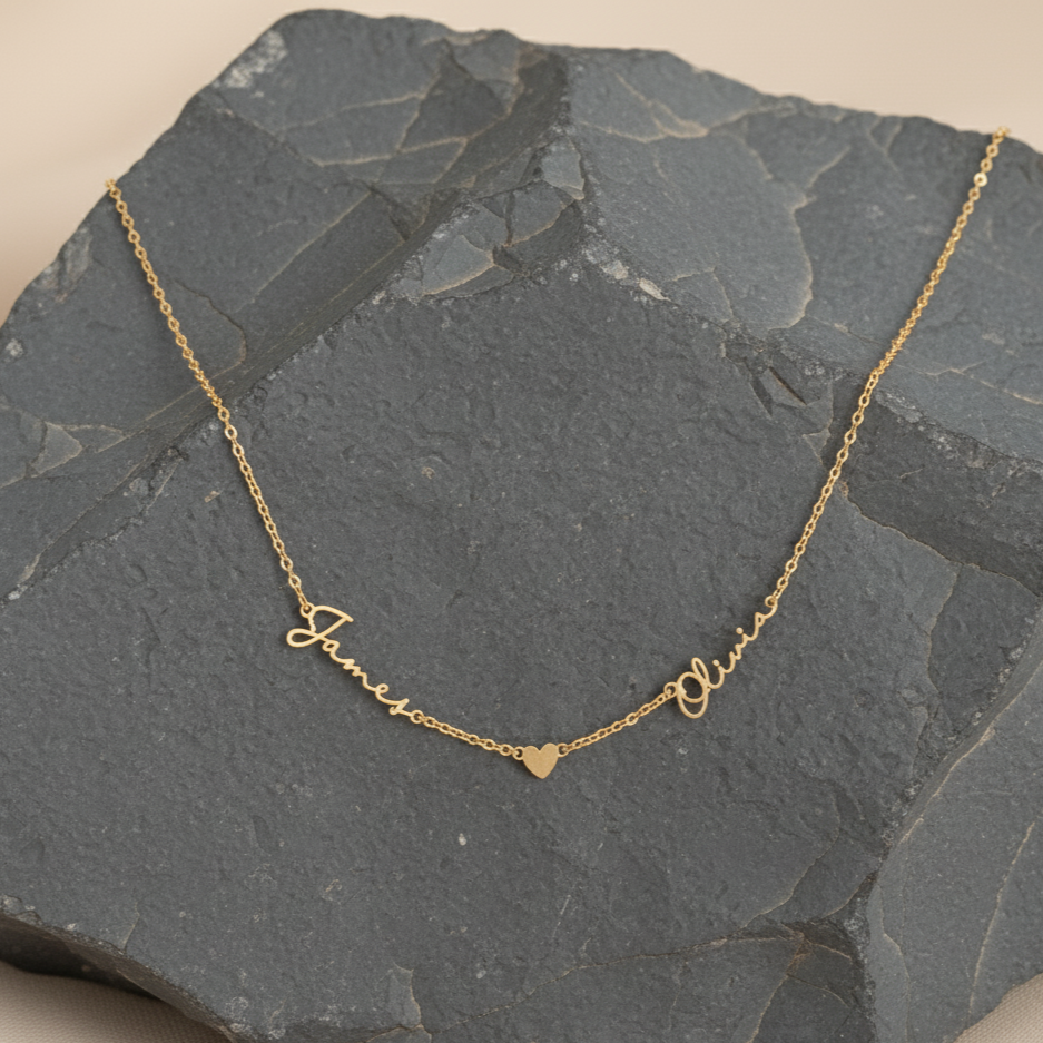 925 Ayar İki İsim Kalpli Gümüş Kolye (Altın veya Gümüş Renkte, Farklı Zincir Seçenekli)