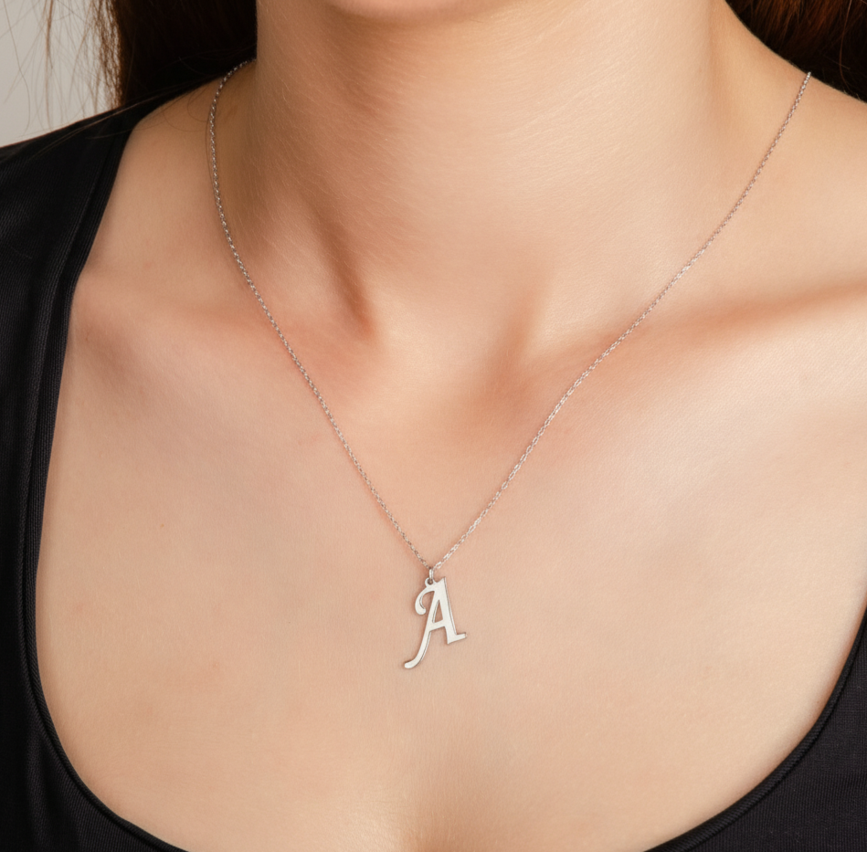 925 Ayar Harf Gümüş Kolye (Altın veya Gümüş Renkte, Farklı Zincir Seçenekli)