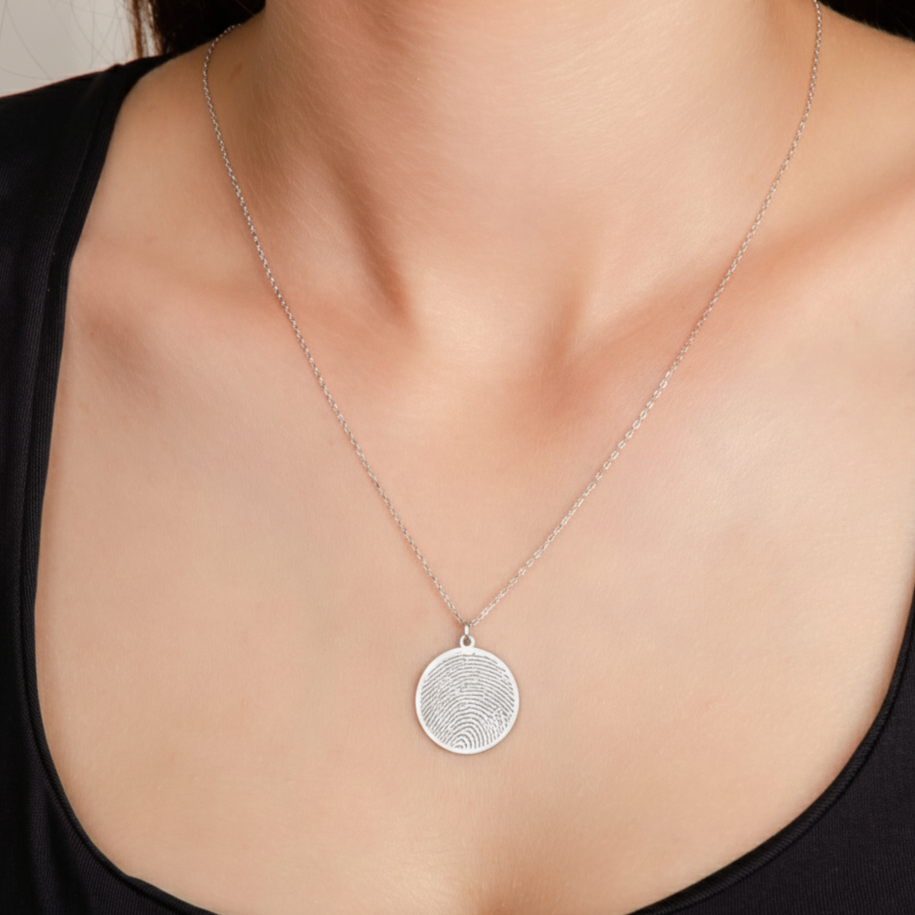 925 Ayar Parmak İzi Gümüş Kolye (Altın veya Gümüş Renkte, Farklı Zincir Seçenekli)