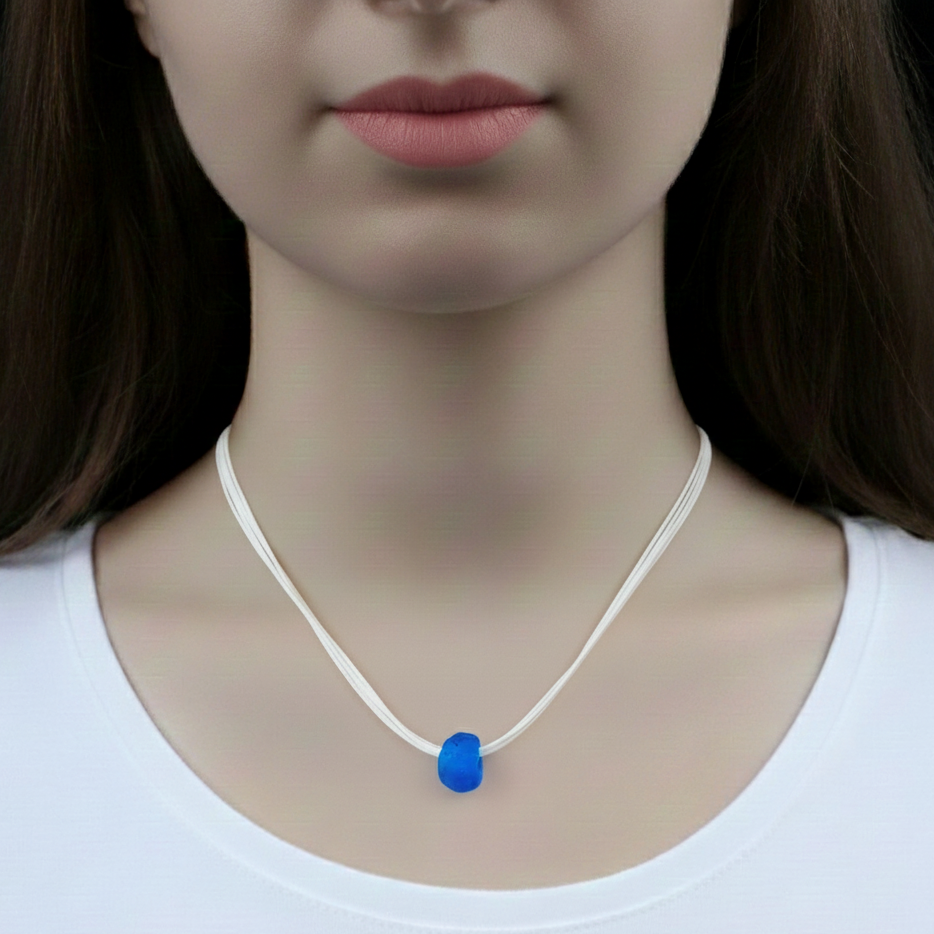 Eskitme Cam Tek Boncuk Kolye