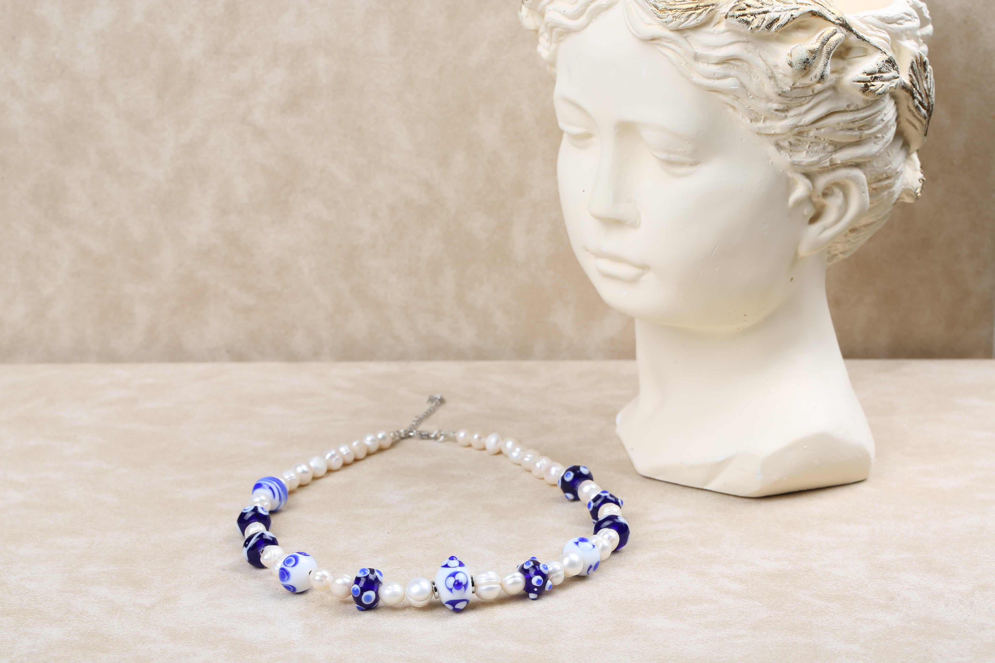 Lacivert Beyaz Murano Cam Sanatı / İnci  Özel Tasarım Kolye