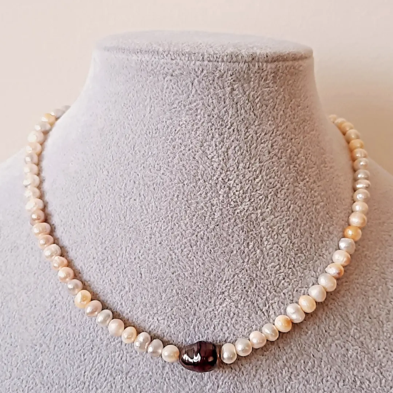 Barok İnci Cam Boncuklu Kolye