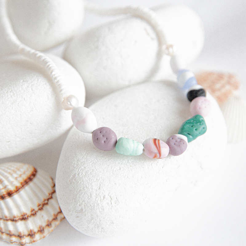 Eskitme Cam Taş Görünümlü Özel Tasarım Kolye