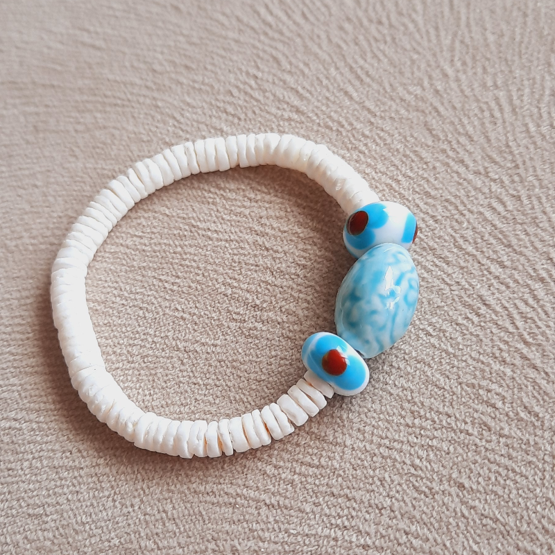 Mavi Beyaz Seramik Cam Özel Tasarım Bileklik