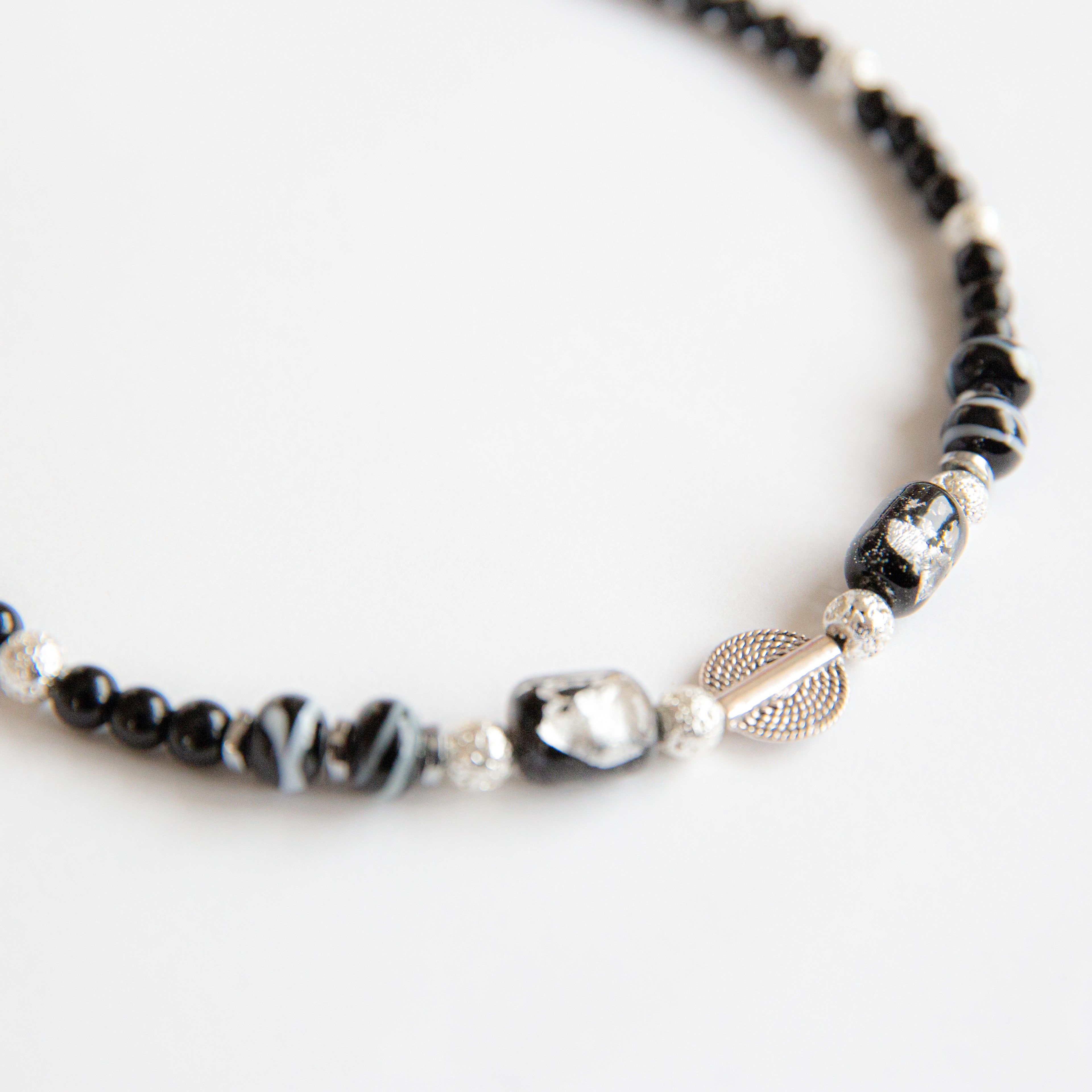 Murano Siyah Gümüş Varaklı Özel Tasarım Choker kolye