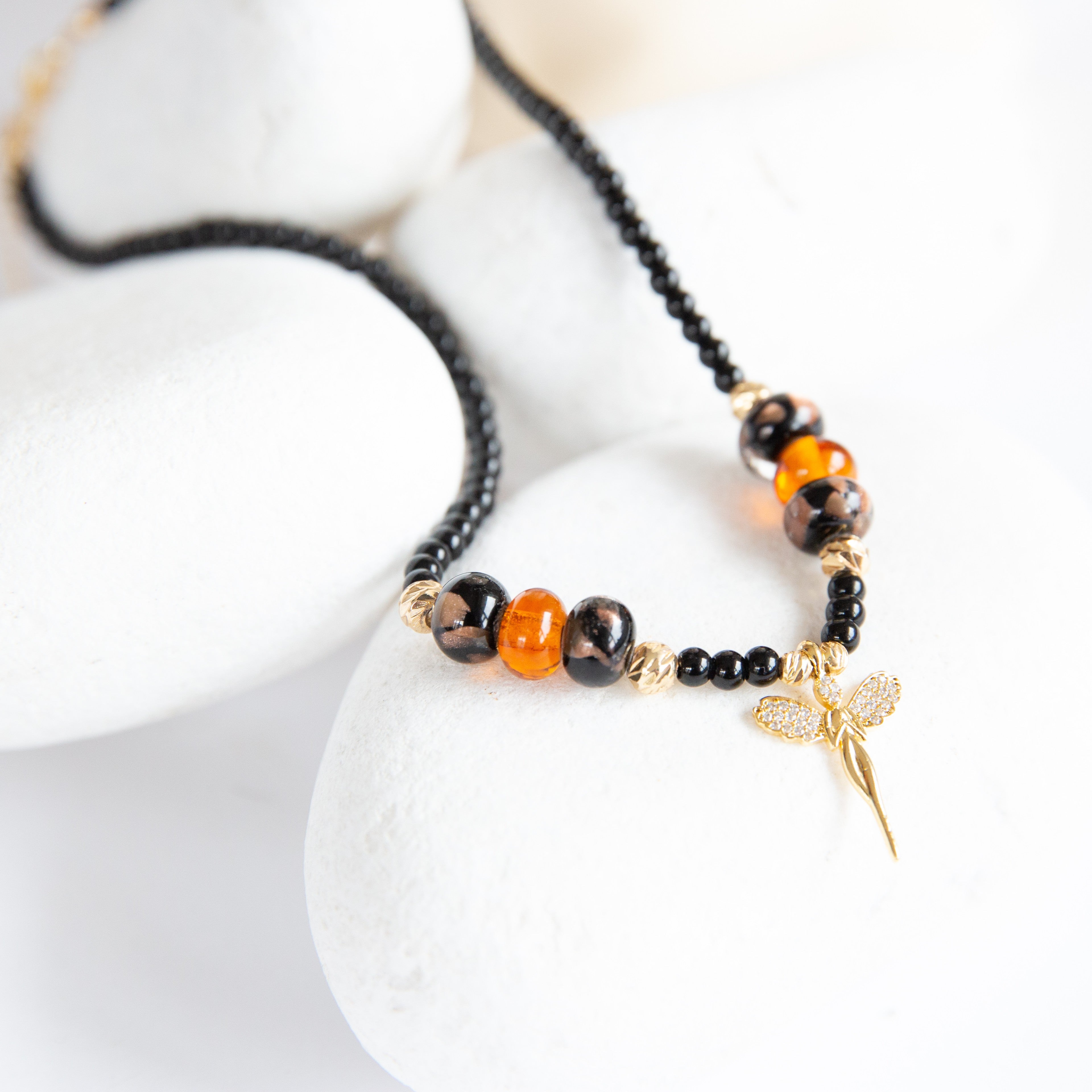 Melek Madalyon Murano Boncuklu Siyah Choker Kolye