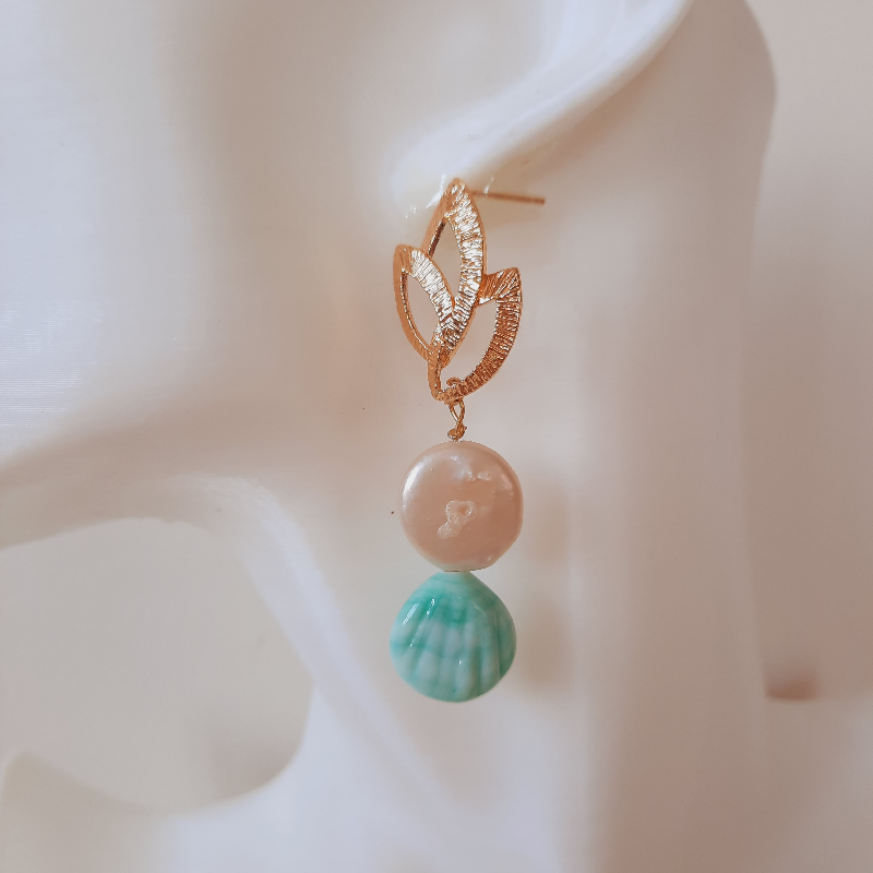 Mayorka İnci Midye Altın Küpe