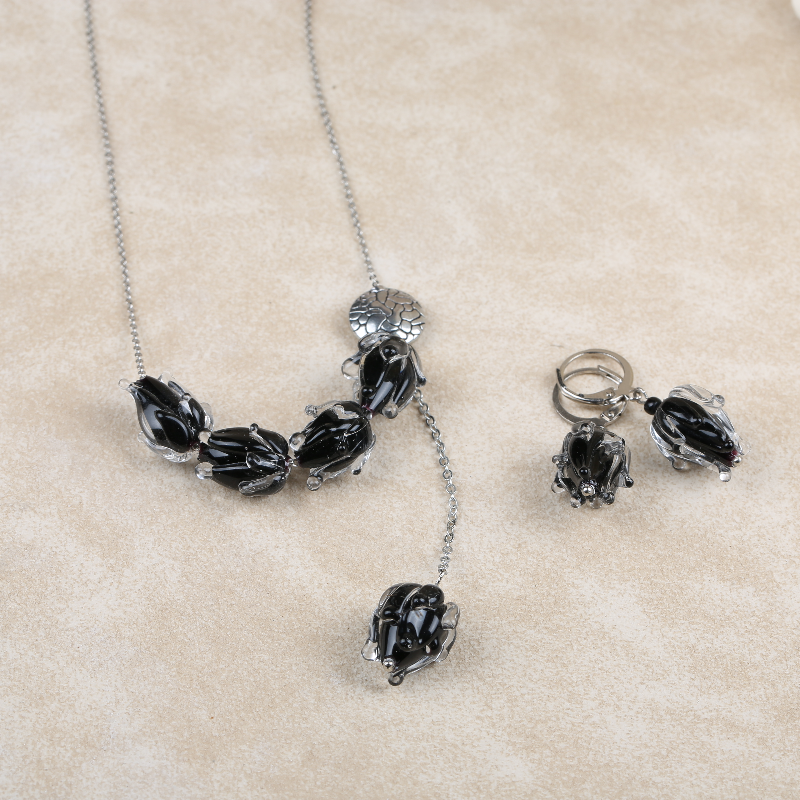 Siyah Lale Murano Özel Tasarım Kolye ve Küpe Seti