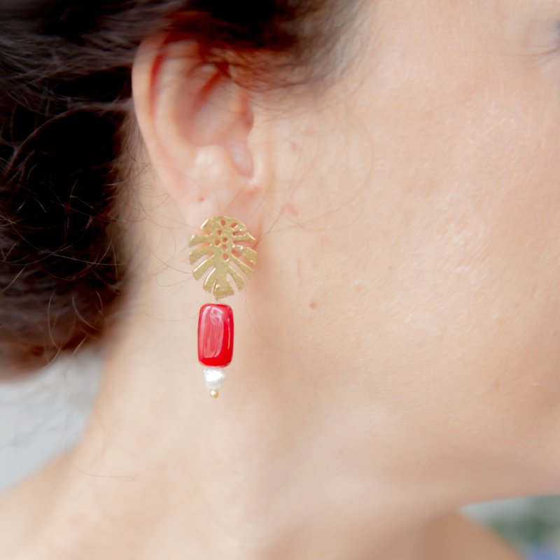 Şık İnci Kırmızı Cam Boncuk Özel Tasarım Küpe