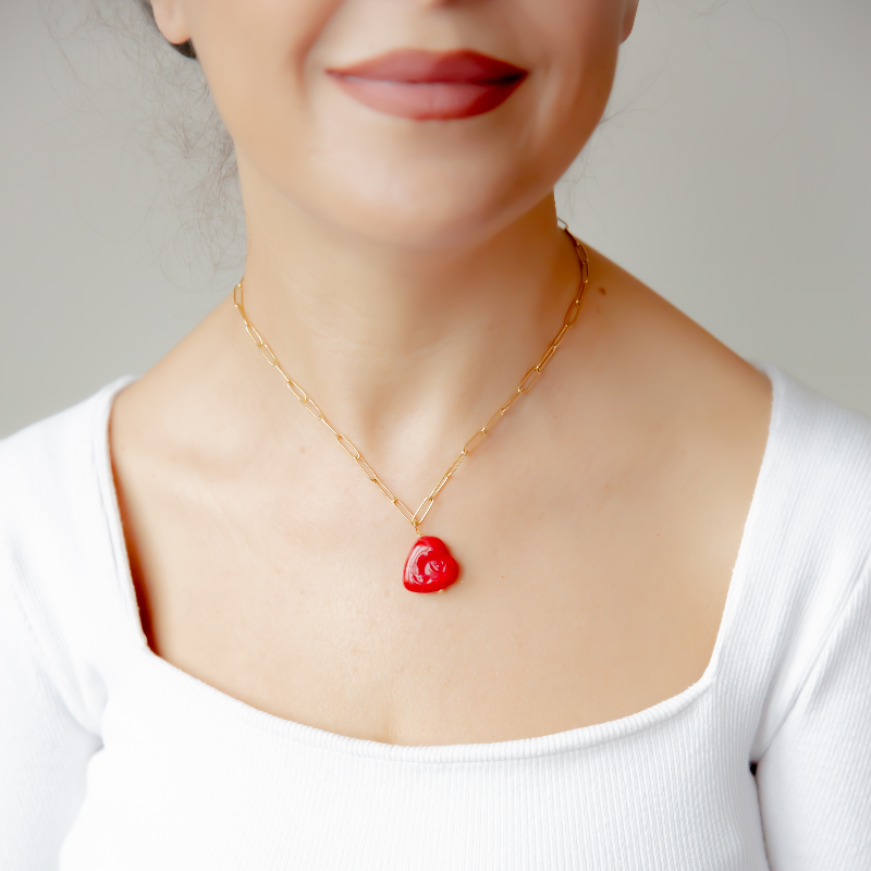 Kalpli Paslanmaz Çelik Kolye