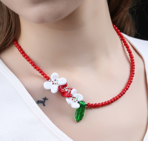 Yeni Yıl Çiçekleri Murano Mercan Kolye